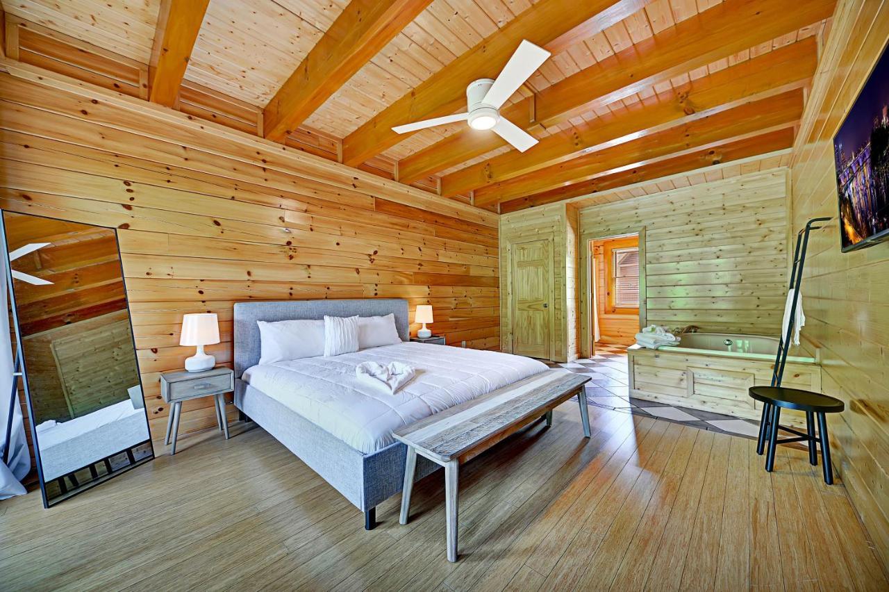Вилла Gorgeous Large Mountain View Cabin W Hot Tub, Free Wifi, Games Севьервилл Экстерьер фото