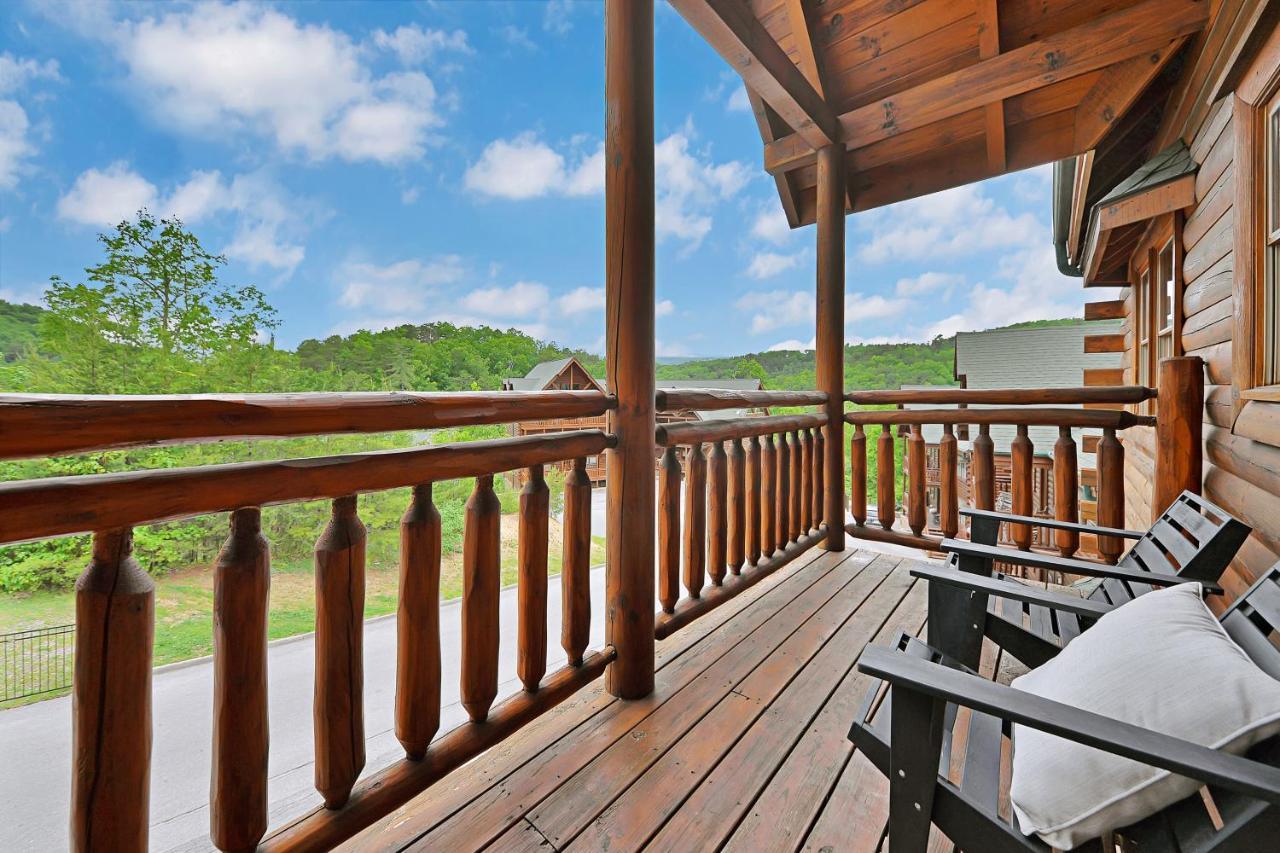 Вилла Gorgeous Large Mountain View Cabin W Hot Tub, Free Wifi, Games Севьервилл Экстерьер фото